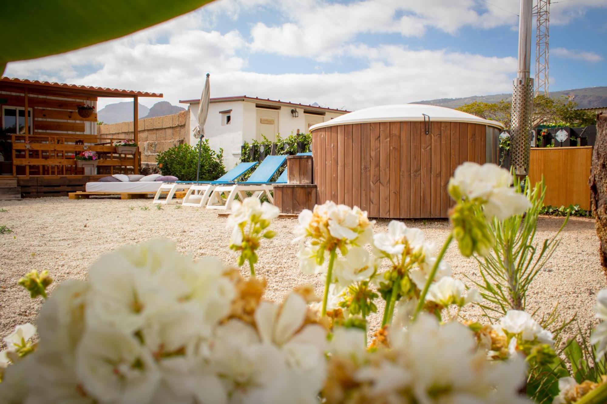 Macaronesia Love Spa, Sauna Y Piscina Buzanada Exteriör bild
